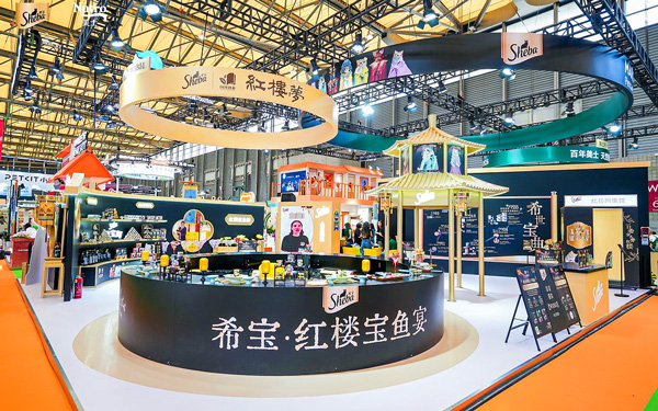 如何将企业品牌文化融入宠物展会设计搭建方案中？