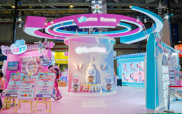 如何利用色彩搭配提升上海展台搭建设计的吸引力？