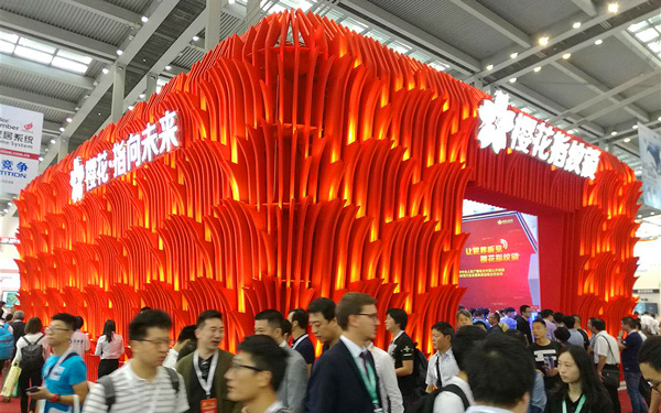 安博会展台设计制作策略:三招引爆展览会流量