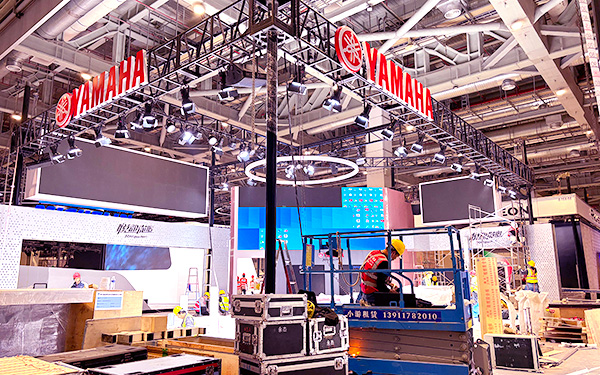 上海展会搭建公司:如何打造差异化的品牌吸引力?