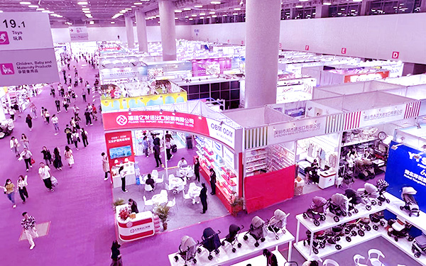 在北京展台设计搭建中，如何让品牌故事一目了然？