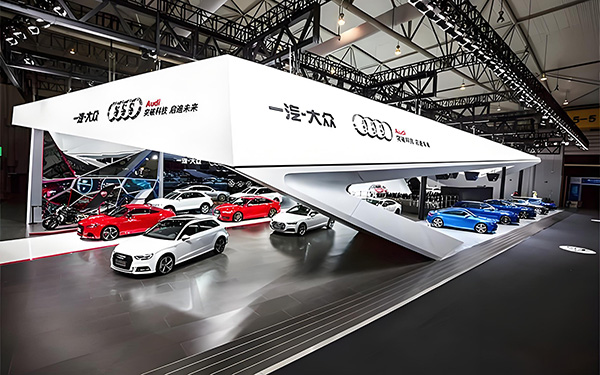 医疗展位设计装修效果图怎么提升空间利用率？