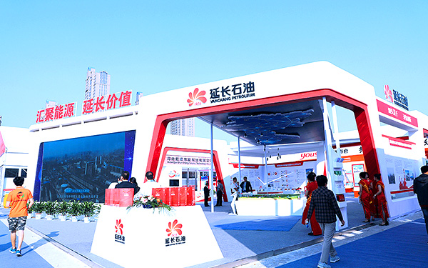 东莞展台搭建公司如何巧用灯光设计聚拢展会人气？